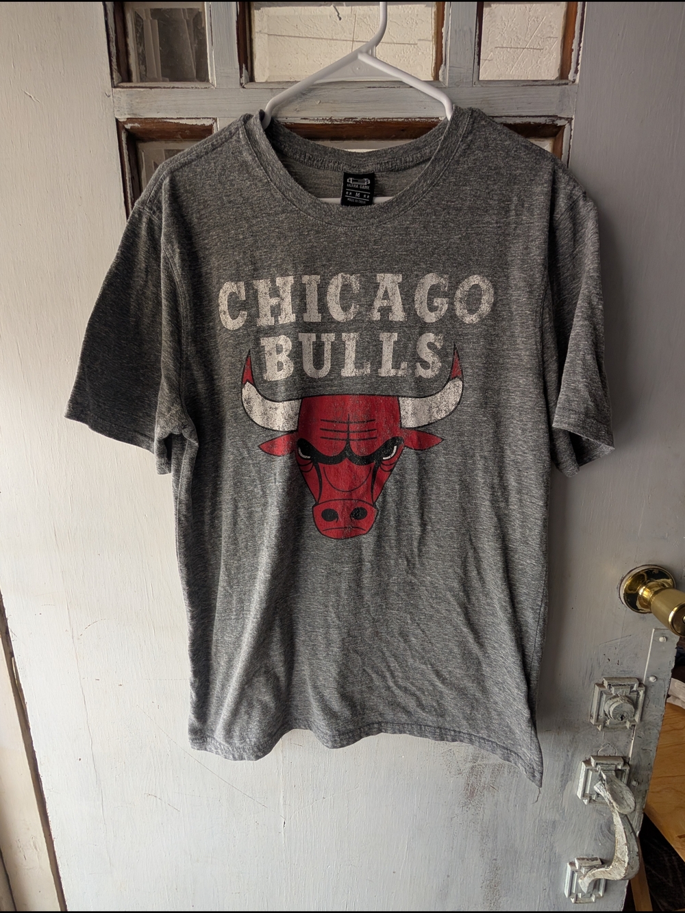 Chicago Bulls Grey Graphic Tee